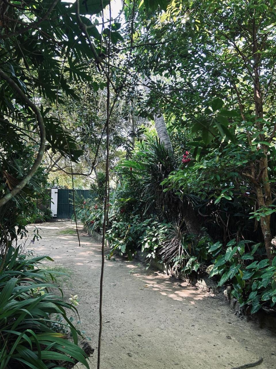 Green Corridor - Ahangama Room photo